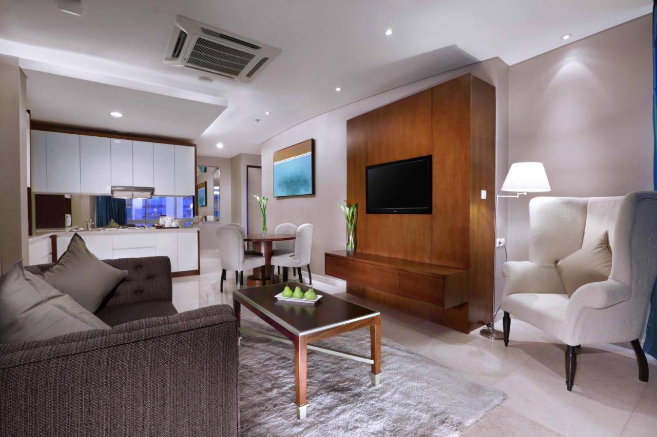 The Grove Suites By Grand Aston Jakarta Exterior foto