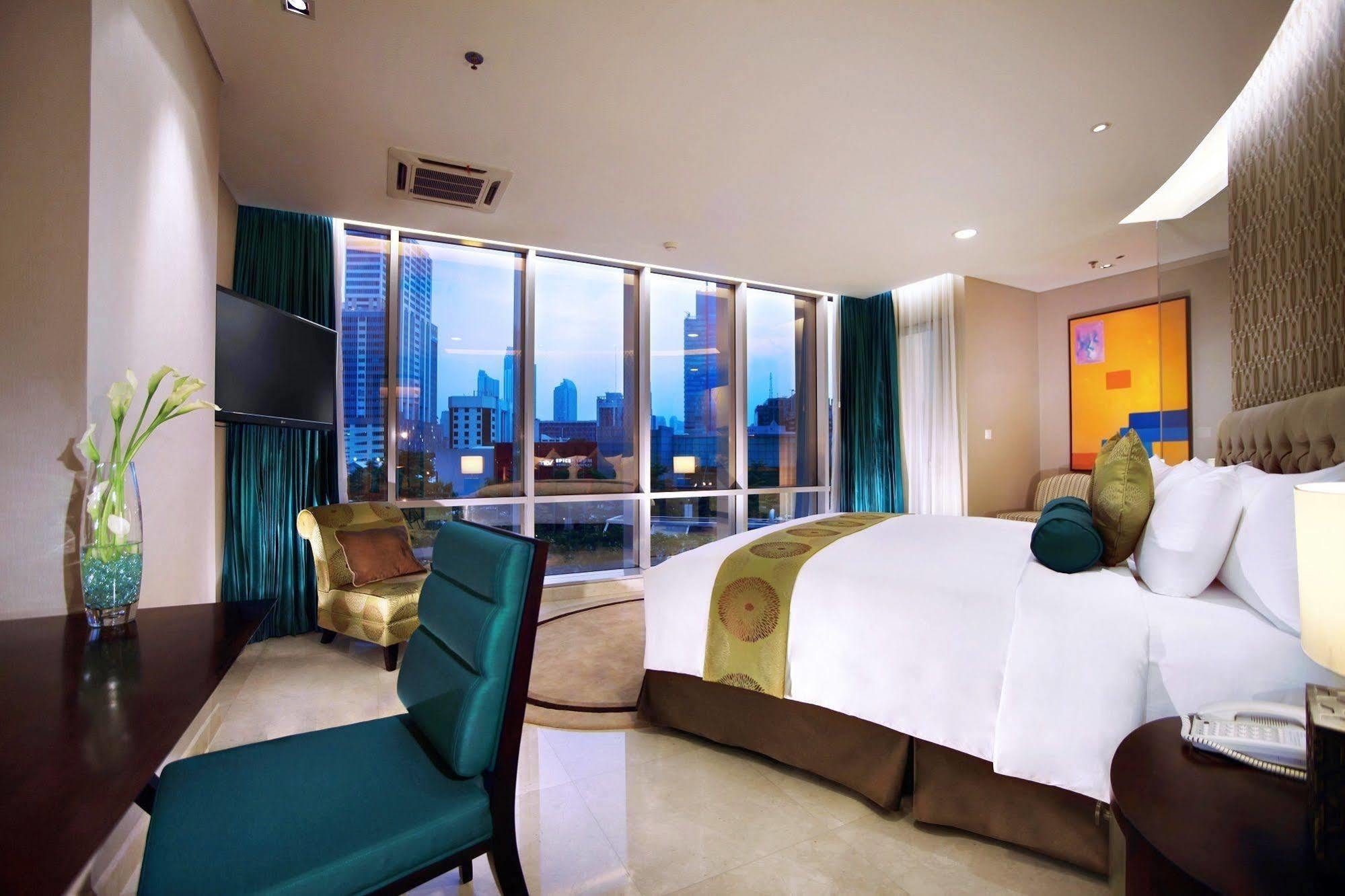 The Grove Suites By Grand Aston Jakarta Exterior foto